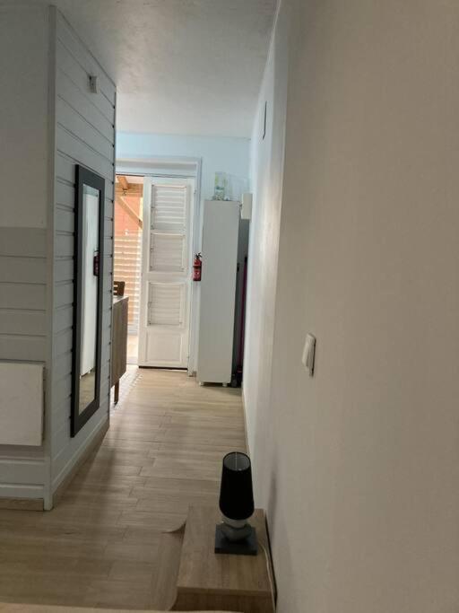 Agreable Logement, Bien Situe Шельшер Экстерьер фото